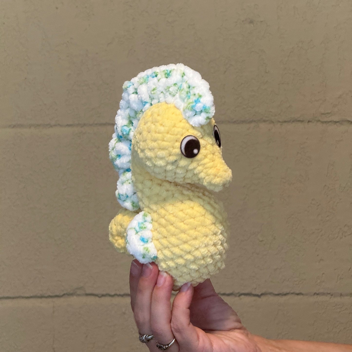 Seahorse Yellow and White